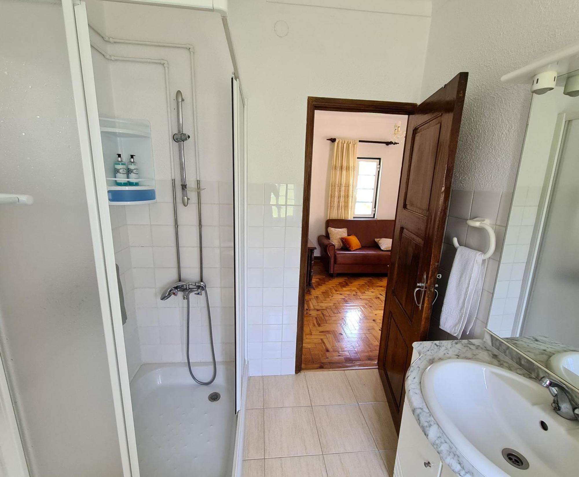 Casa Vista Da Serra - โกวิลา ภายนอก รูปภาพ